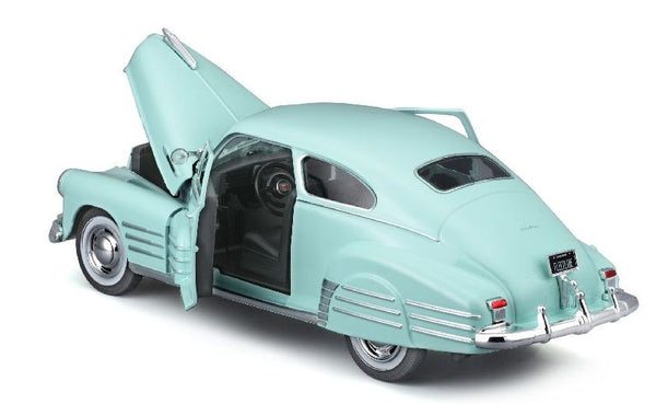 Maisto 1:24 1948 Chevrolet Fleetline Aerosedan Green Licensed Diecast Scale Model Car