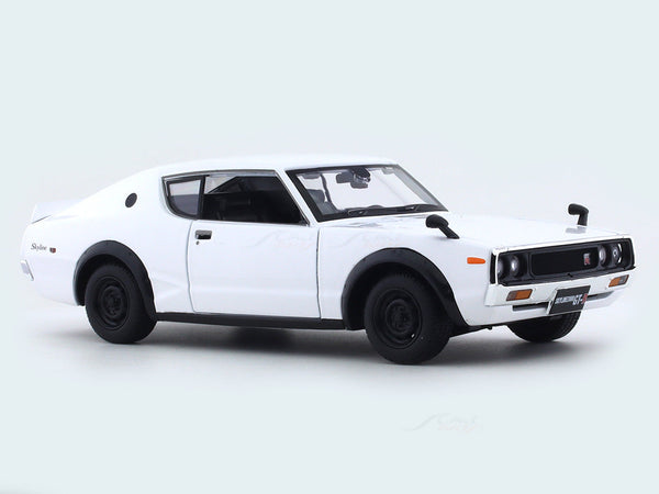 Maisto 1973 Nissan Skyline 2000GT-R 1:24 Licensed Diecast Alloy Scale Model Car