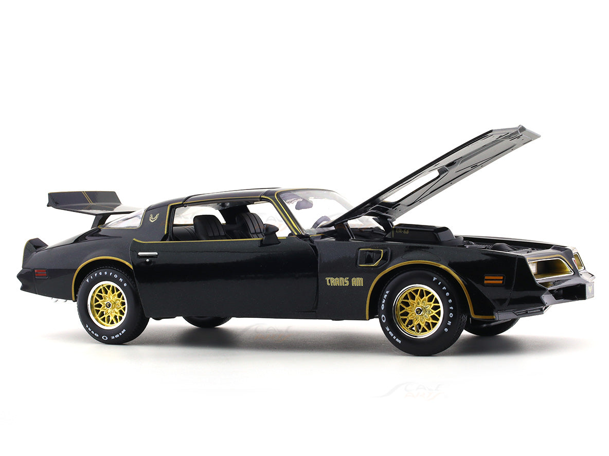 Maisto 1978 Pontiac Firebird Trans Am Diecast Model 1:18 Scale Blue