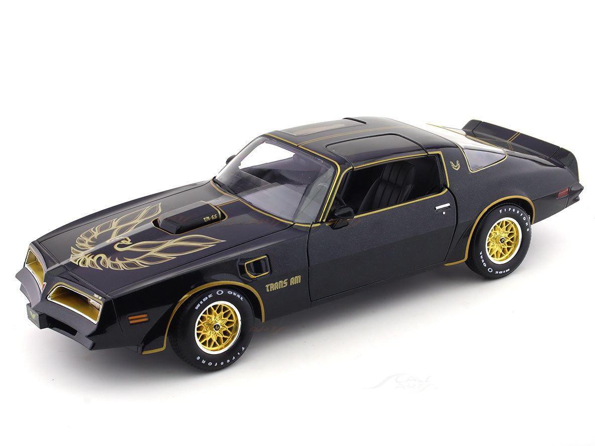 Maisto 1978 Pontiac Firebird Trans Am Diecast Model 1:18 Scale Blue