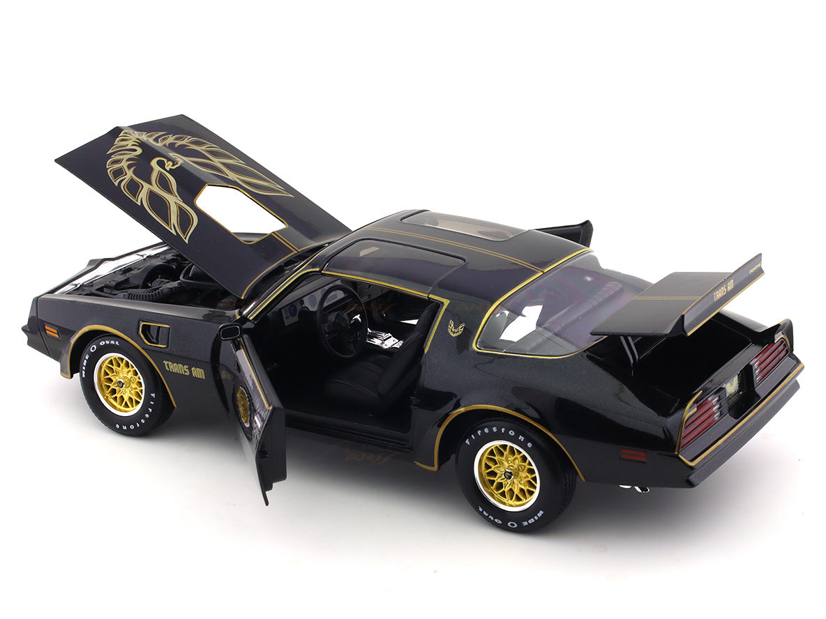 Maisto 1978 Pontiac Firebird Trans Am Diecast Model 1:18 Scale Blue