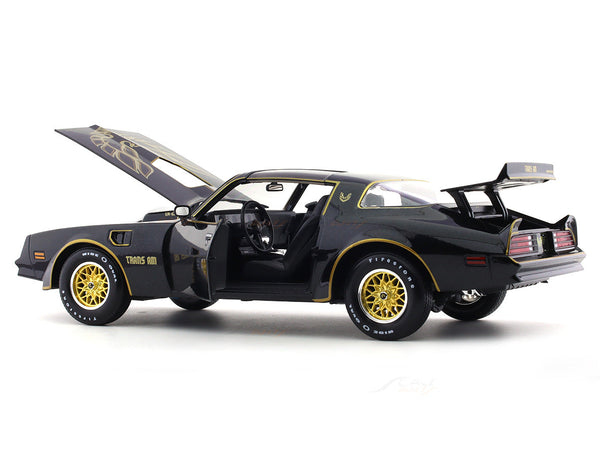 Maisto - 1/18 Scale Model Compatible with Pontiac Firebird Trans AM 1978 Classic Car Model Collectible - Assorted