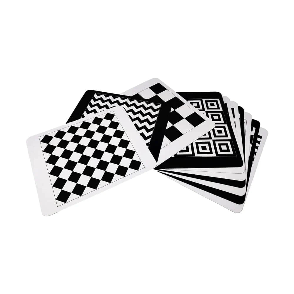 Brainsmith Patterns Newborn High Contrast Flash Cards Set of 10 Cards 26 × 22 cm Black & White