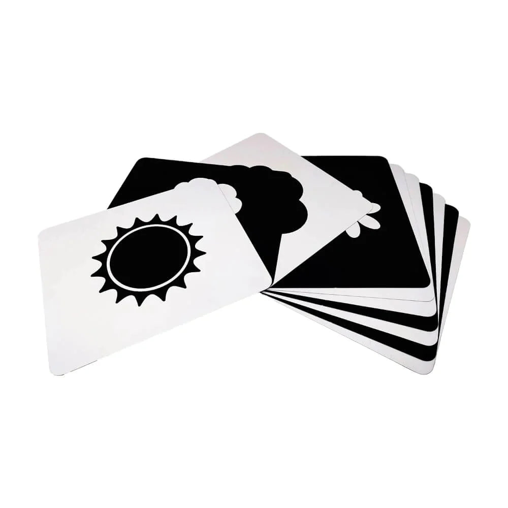 Brainsmith Nature Newborn High Contrast Flash Cards Set of 10 Cards 26 × 22 cm Black & White