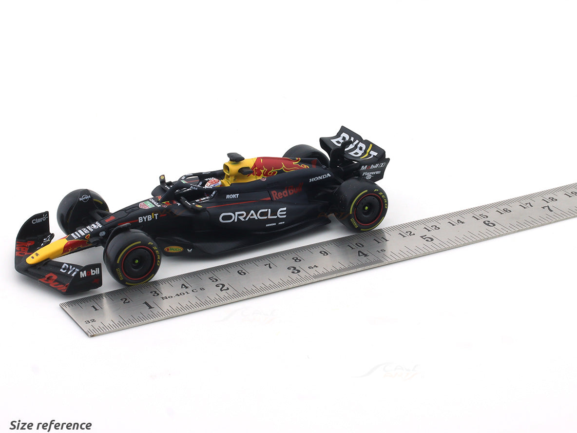 2024 Oracle Red Bull No. 1 Max Verstappen 1:43 Bburago Formula 1 diecast scale model car