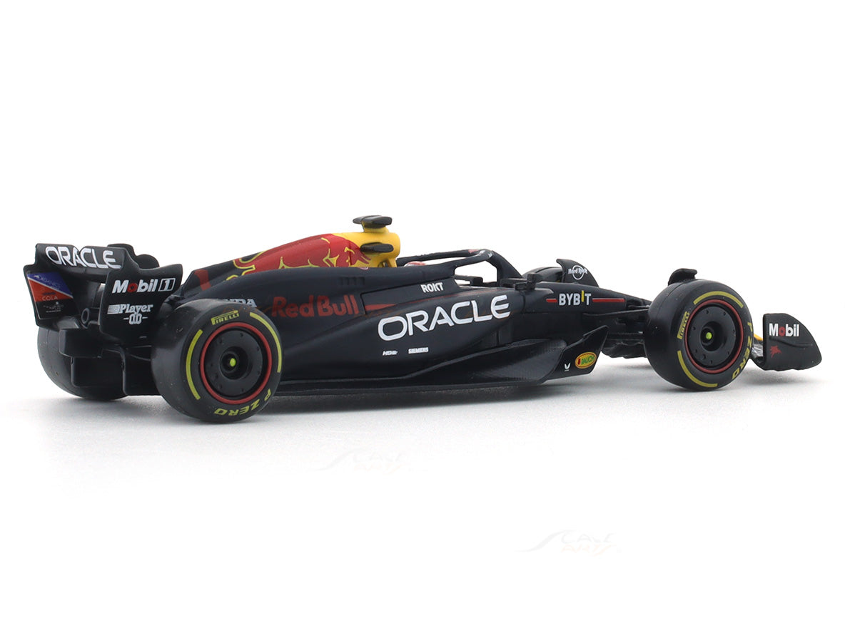 2024 Oracle Red Bull No. 1 Max Verstappen 1:43 Bburago Formula 1 diecast scale model car