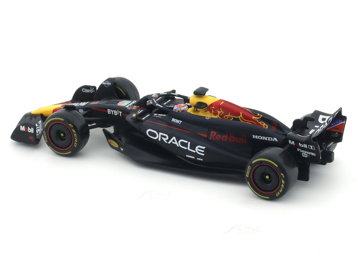 2024 Oracle Red Bull No. 1 Max Verstappen 1:43 Bburago Formula 1 diecast scale model car