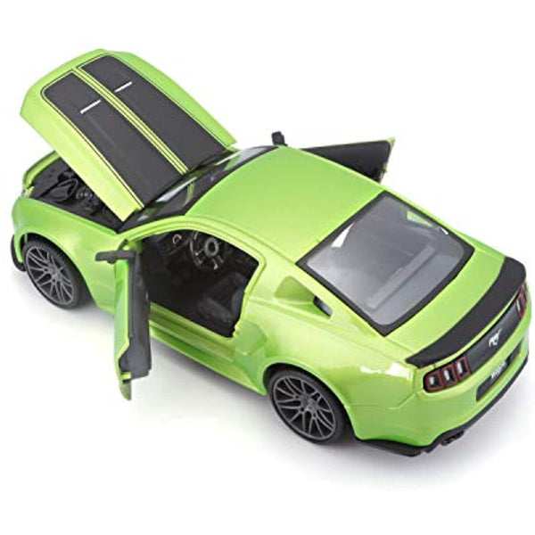 Maisto Ford Mustang Streetracer Green 1:24 Diecast Alloy Scale Model Car