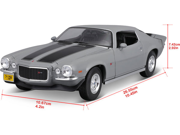 Maisto 1971 Chevrolet Camaro grey 1:18 diecast scale model