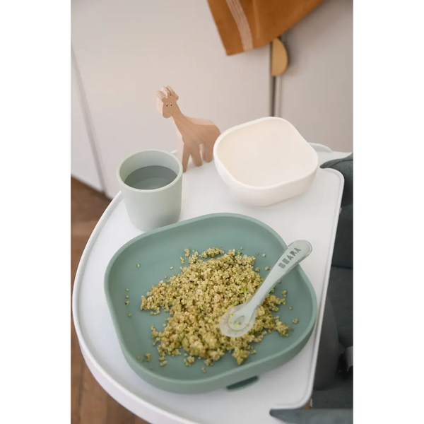 Béaba 4-Piece Silicone Dinner Set 4M+ – Sage Green / Misty Green