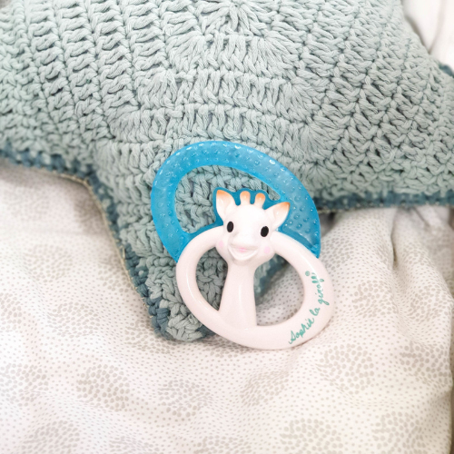 Cooling teething ring
