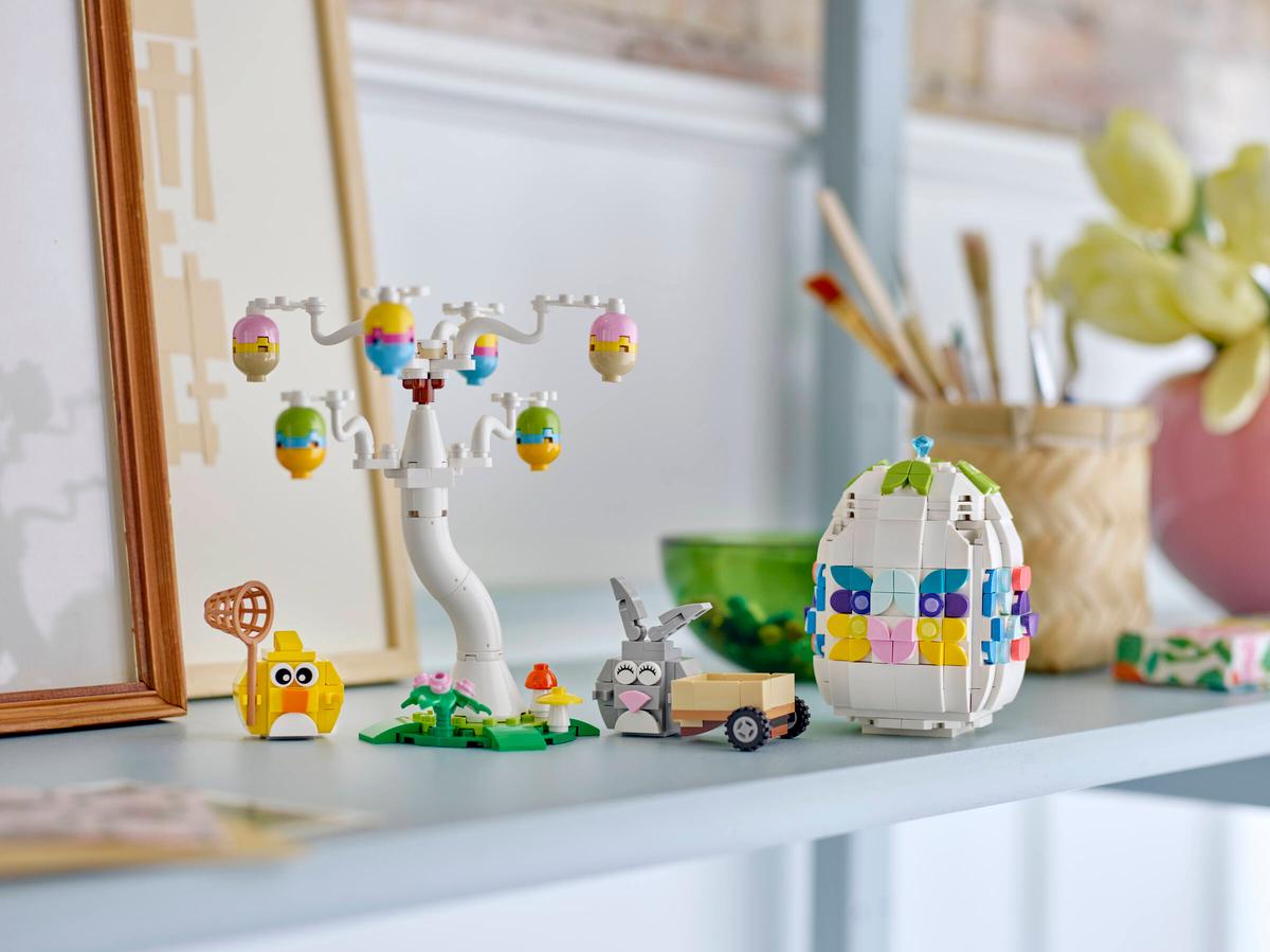 LEGO Easter Bunny and Chick Egg Hunt 140 Pieces 14 × 15 × 10 cm Multicolour