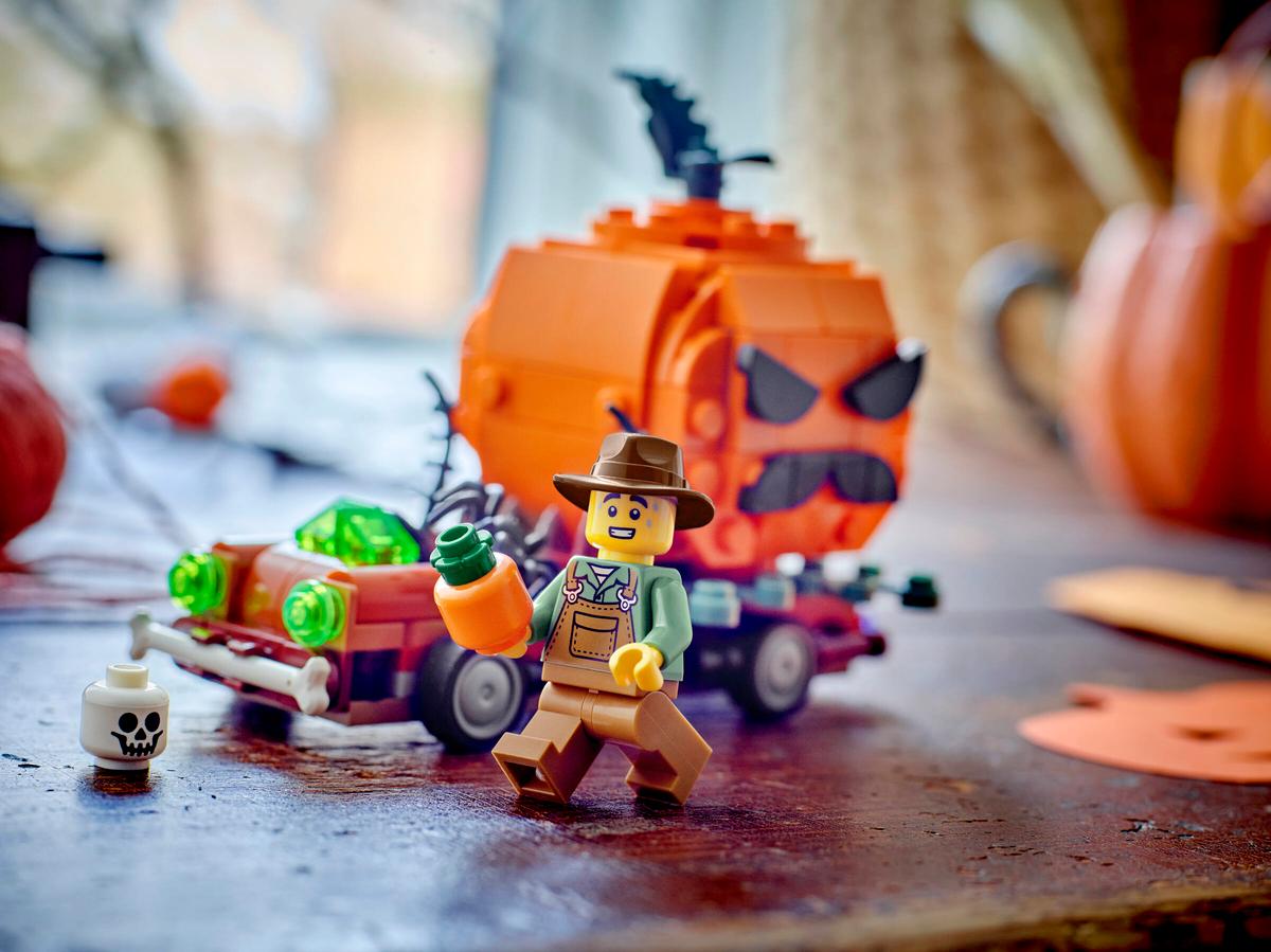 LEGO Jack-O'-Lantern Pickup Truck 177 Pieces 8 × 6 × 10 cm Multicolour