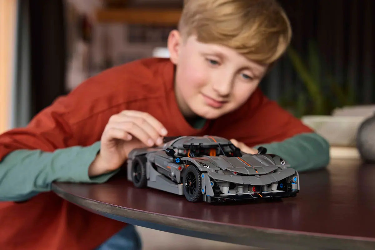 LEGO Technic Koenigsegg Jesko Absolut Grey Hypercar 10+ 801Pcs 42173
