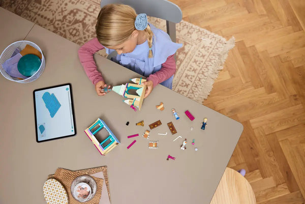 LEGO Disnex Arendelle Frozen Castle 5+ 177Pcs 43265