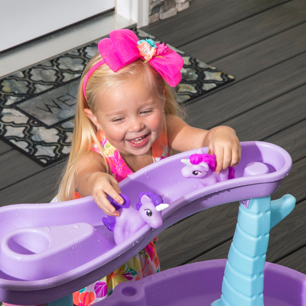 Step2 Rain Shower And Unicorn Water Table