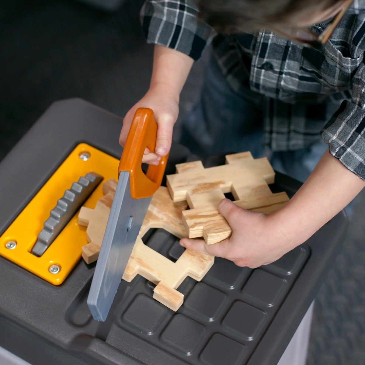Step2 Pro Play Workshop & Utility Bench