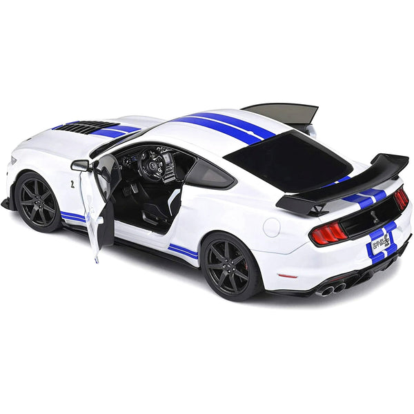 Maisto 2020 Ford Shelby Mustang GT500 White 1:18 Diecast Scale Model Collectible