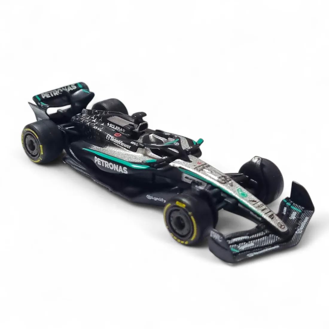 Bburago 1:64 Mercedes-AMG F1 W16 #63 George Russell 2025 Diecast Car