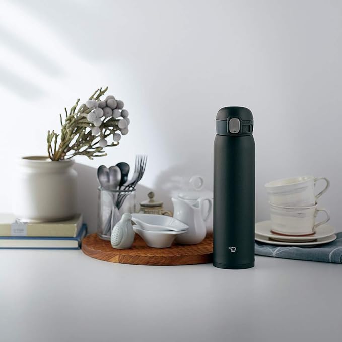 ZOJIRUSHI Vacuum Insulated Bottles Black