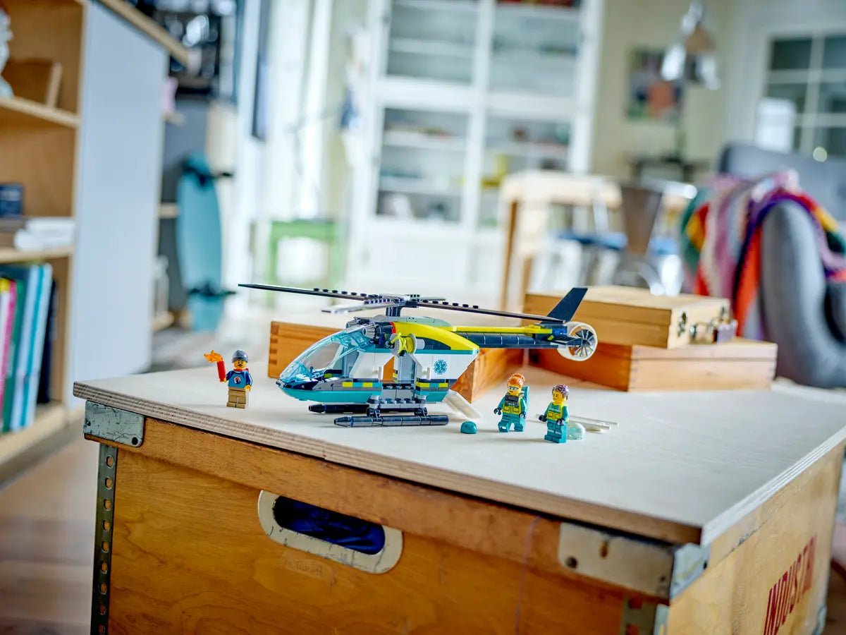 LEGO City Emergency Rescue Helicopter 6+ 226Pcs 60405
