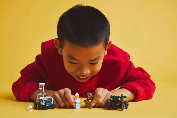 LEGO City Airplane vs. Hospital Bed Race Car Pack 5+ 70Pcs 60459