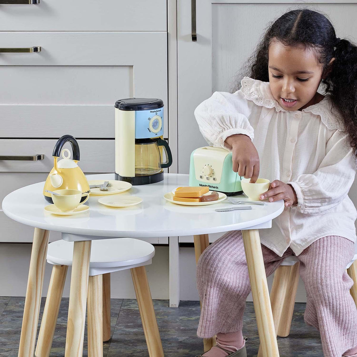 Casdon morphy richards kitchen set