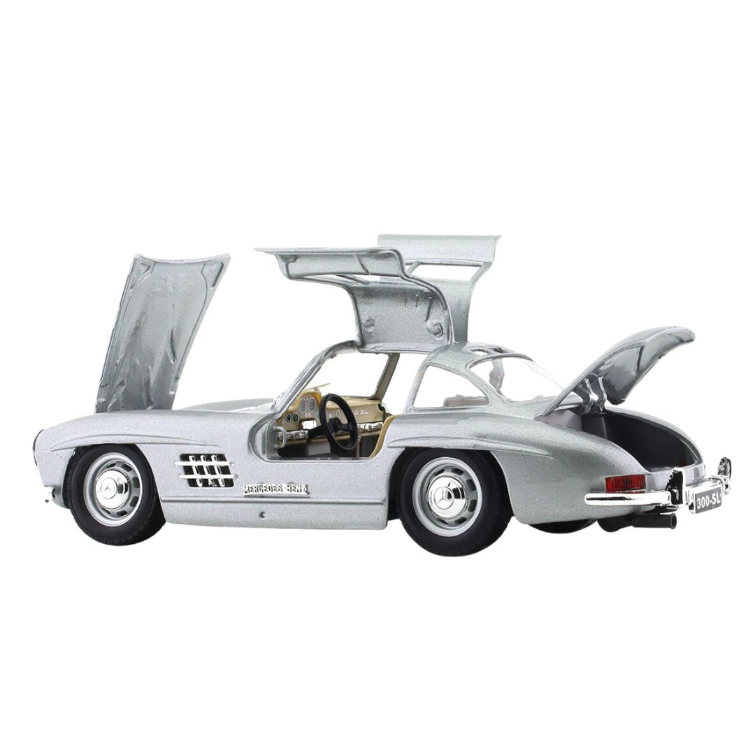 Bburago 1:24 1954 Mercedes-Benz 300 SL Silver Licensed Diecast Scale Model Car
