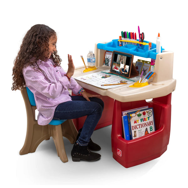 Step2 Dx Art Master Activity Desk