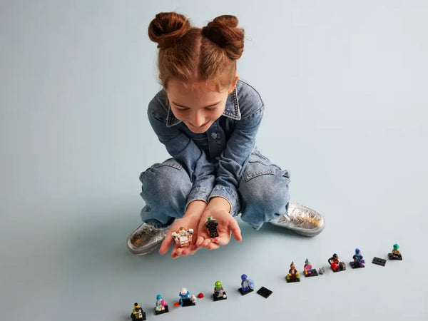 LEGO Minifigures Series 26 Space 5+ 9Pcs 71046