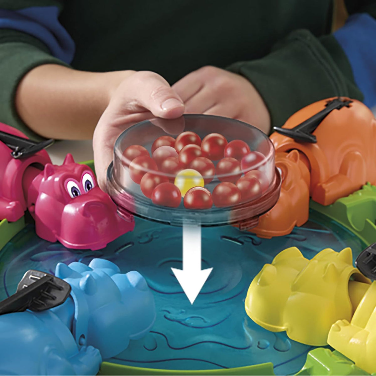 Hasbro Gaming Hungry Hungry Hippos 2–4 Players 4Y+ – Multicolor