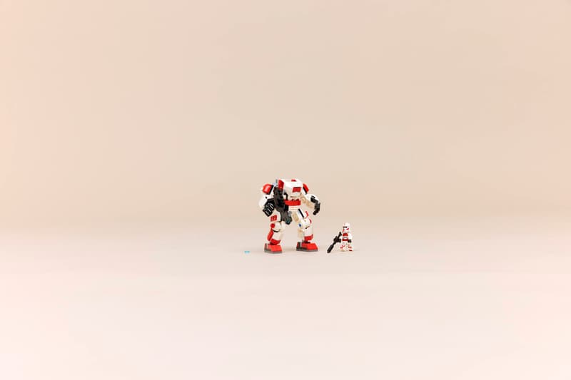 LEGO Star Wars Clone Shock Trooper Mech 151 Pieces Red & White
