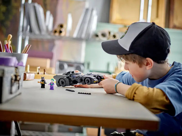 LEGO Batman Batmobile: Batman Vs. The Joker Chase 8+ 438Pcs 76224