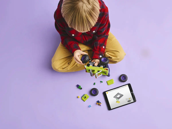 LEGO Marvel The Hulk Truck vs Thanos 7+ 229Pcs 76312