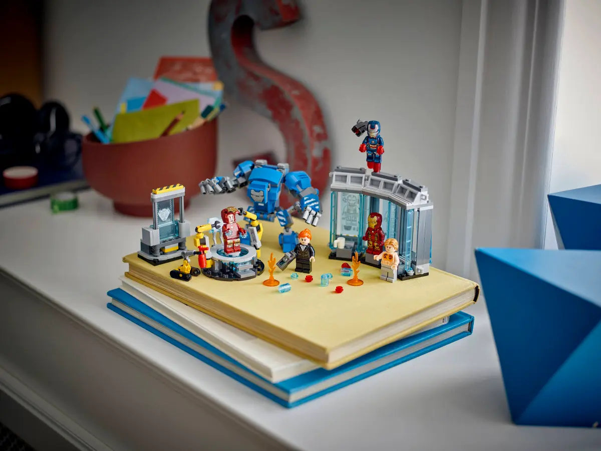 LEGO Marvel Iron Man’s Laboratory: Hall of Armor 384 Pieces Multicolour