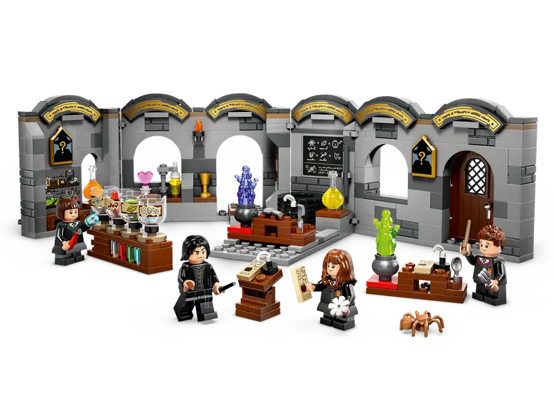 LEGO Harry Potter Hogwarts Castle: Potions Class 8+ 397Pcs 76431