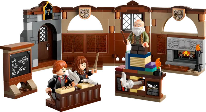 LEGO HARRY POTTER Hogwarts™ Castle: Charms Class