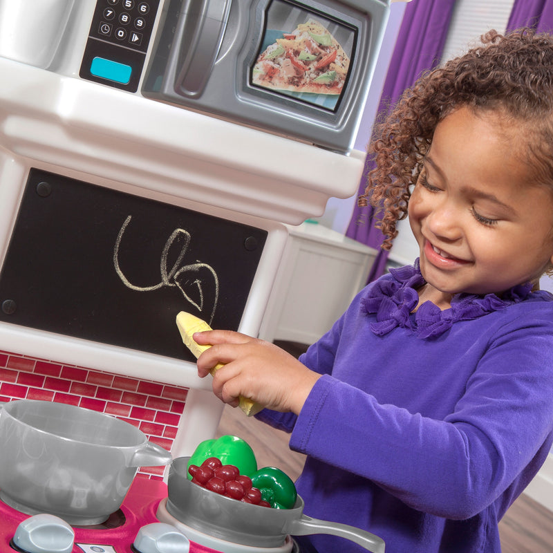 Step2 Great Gourmet Kitchen