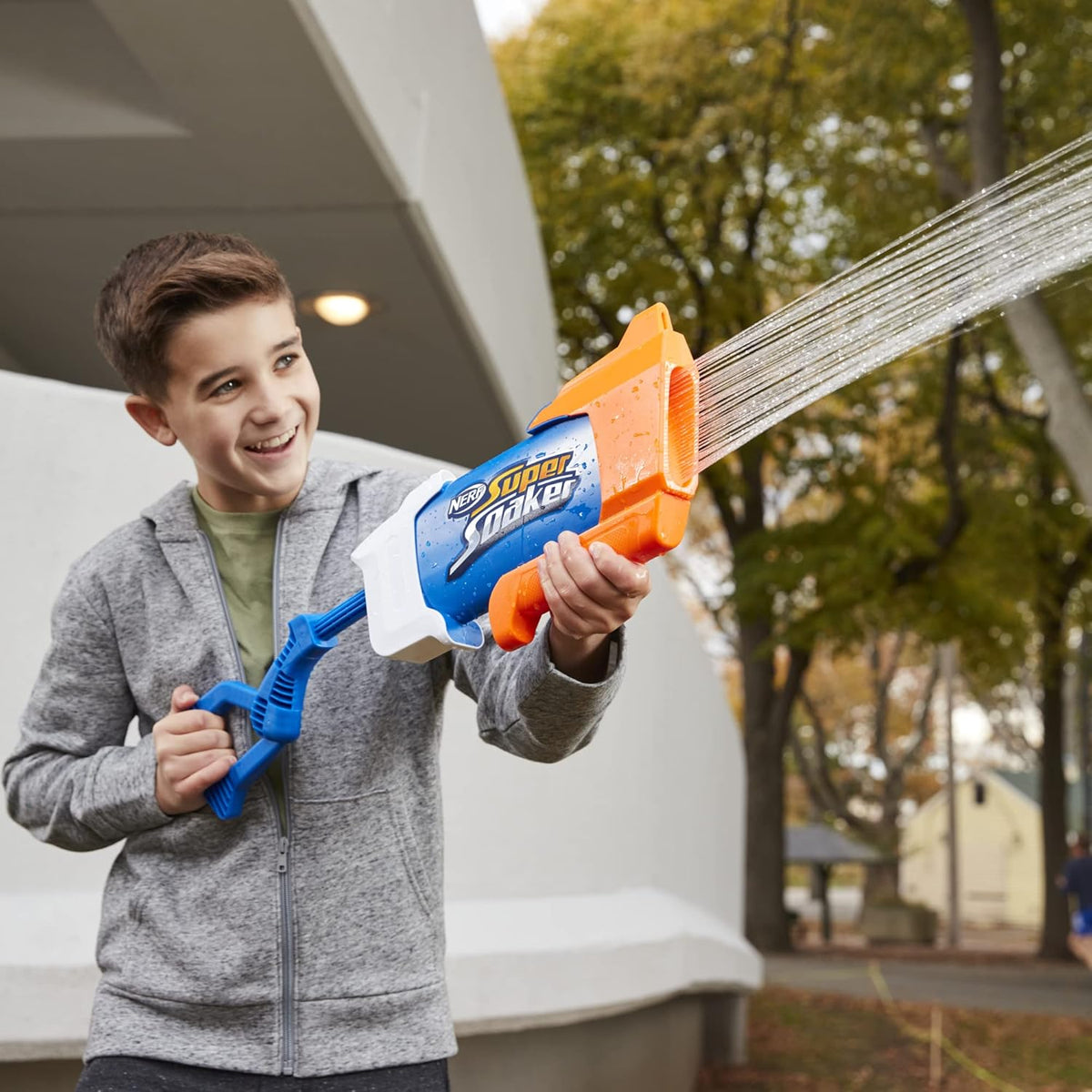 Nerf Super Soaker Rainstorm Water Blaster 650ml 6Y+ – Multicolor