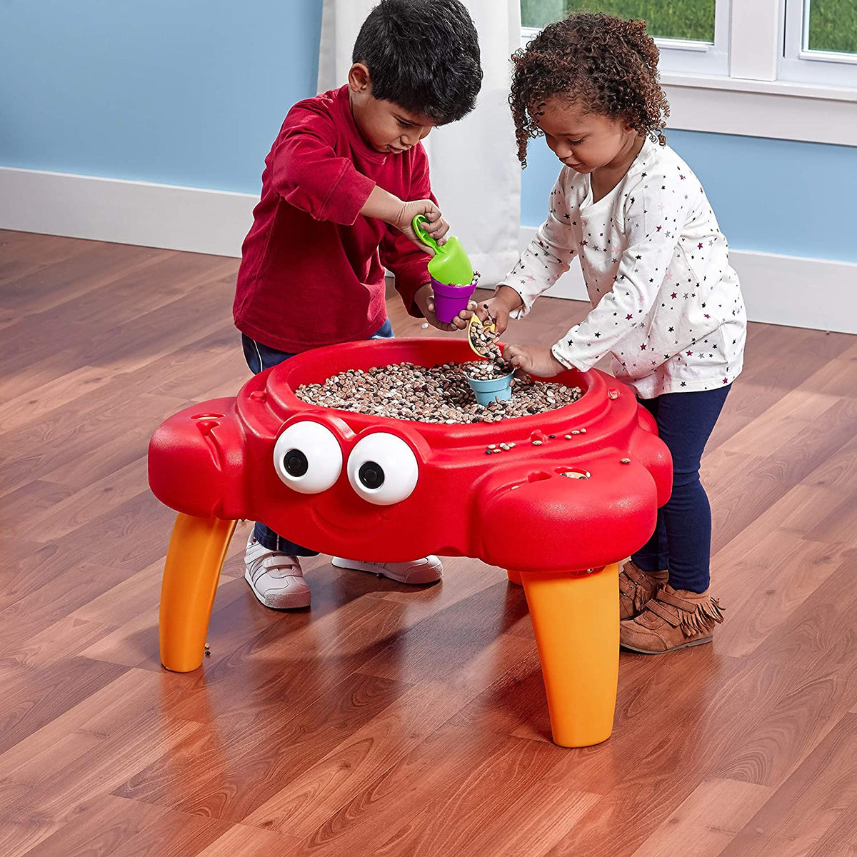 Step2 Crabbie Sand Table with Lid & Sand Play Accessories 18M+