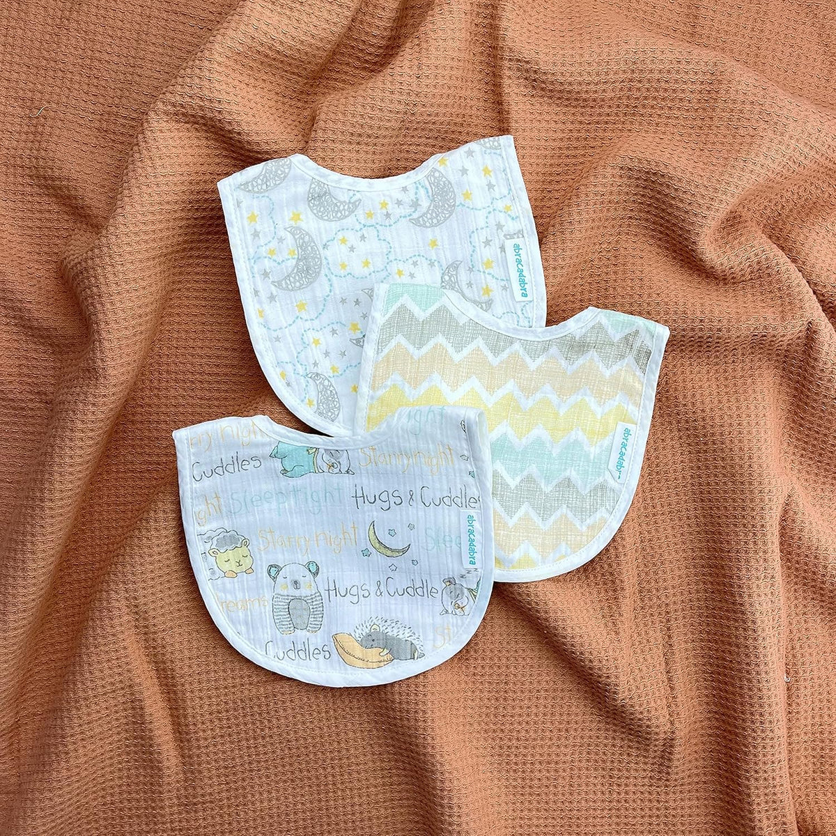 Abracadabra Muslin Bibs Set of 3 29 × 20 cm Sleepy Friends Multicolour