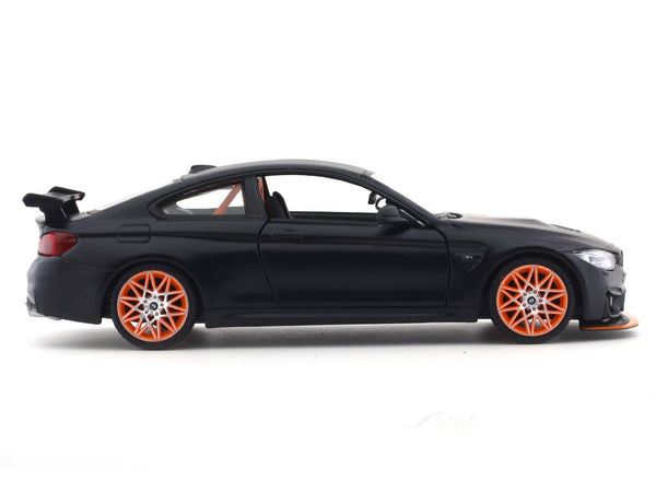 MaistoBMW M4 GTS 1:24 Diecast Alloy Scale Model Car