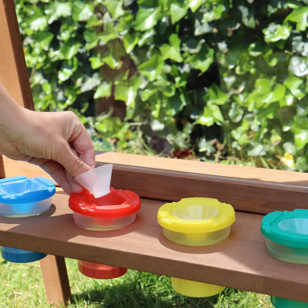 Backyard Discover Eric Activity Wooden Easel