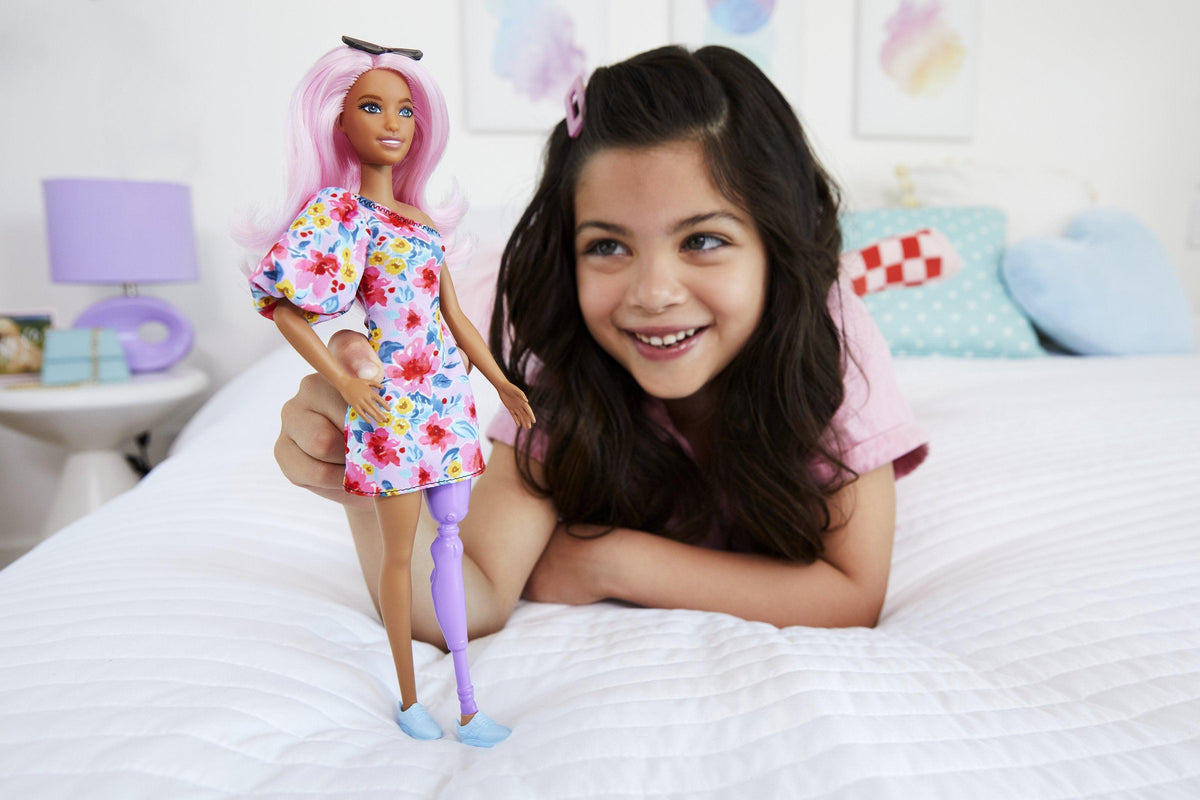 Barbie Fashionistas Doll #189 – Pink Hair & Prosthetic Leg