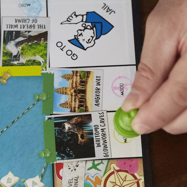 Hasbro Gaming Monopoly Travel World Tour