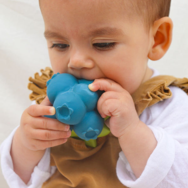 Oli & Carol Jerry The Blueberry Natural Rubber Teether