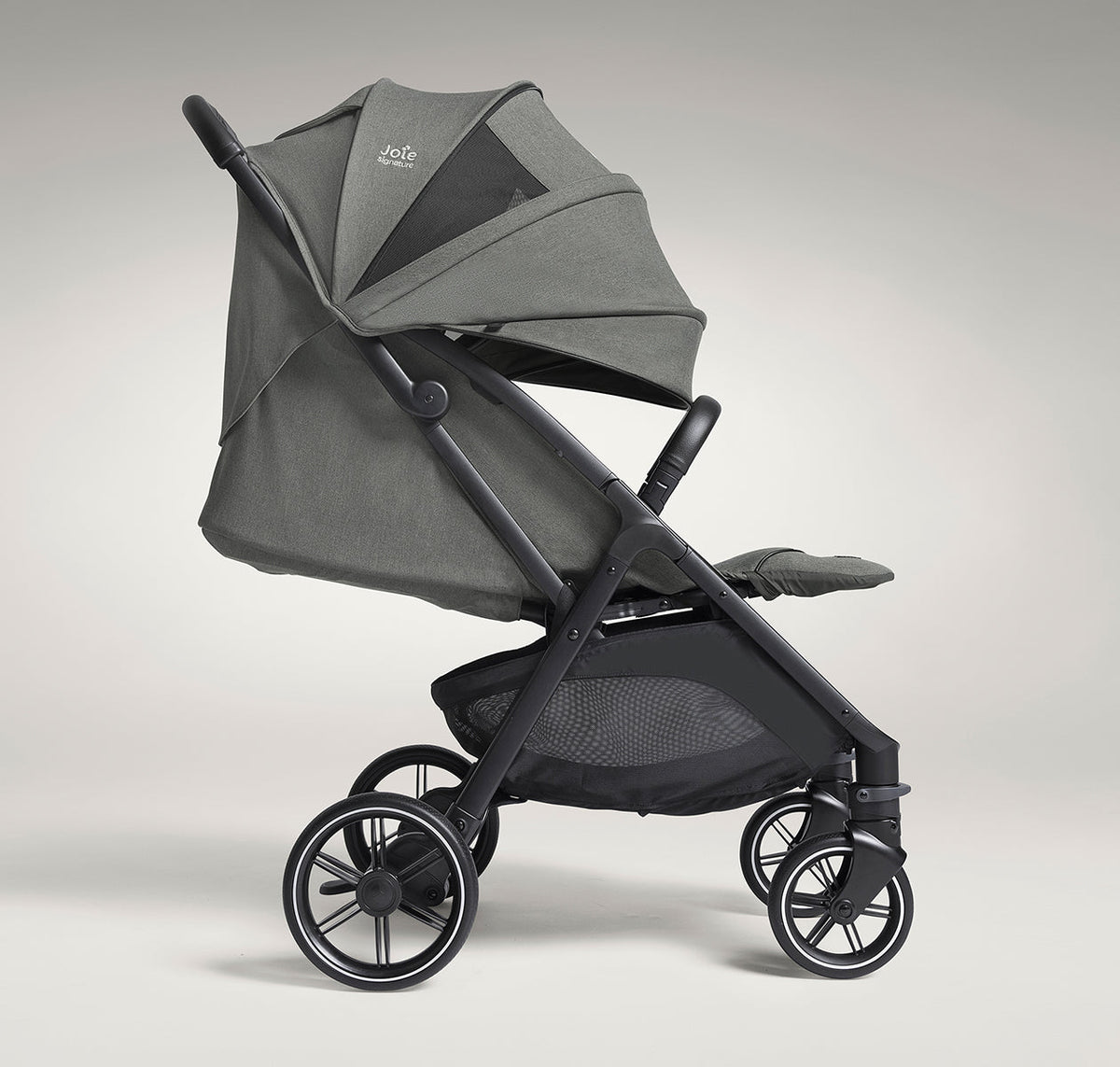 Joie Signature Parcel™ LX Lightweight Stroller – Evergreen