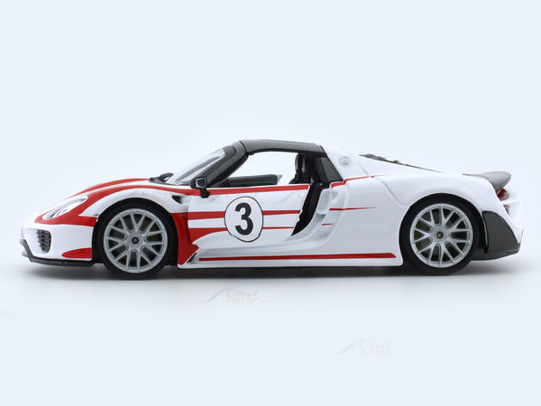 Bburago Porsche 918 Weissach 1:24 Scale Model car 14+ 18-98009