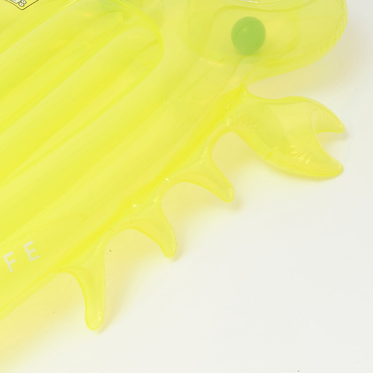 SUNNYLIFE Luxe Lie-On Float Sonny the Sea Creature Citrus
