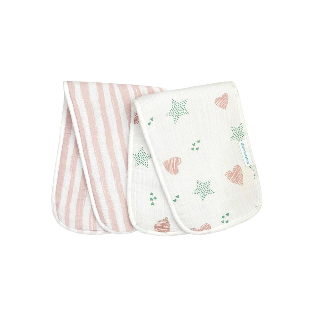 Abracadabra Muslin Burp Pad - Stars & Hearts